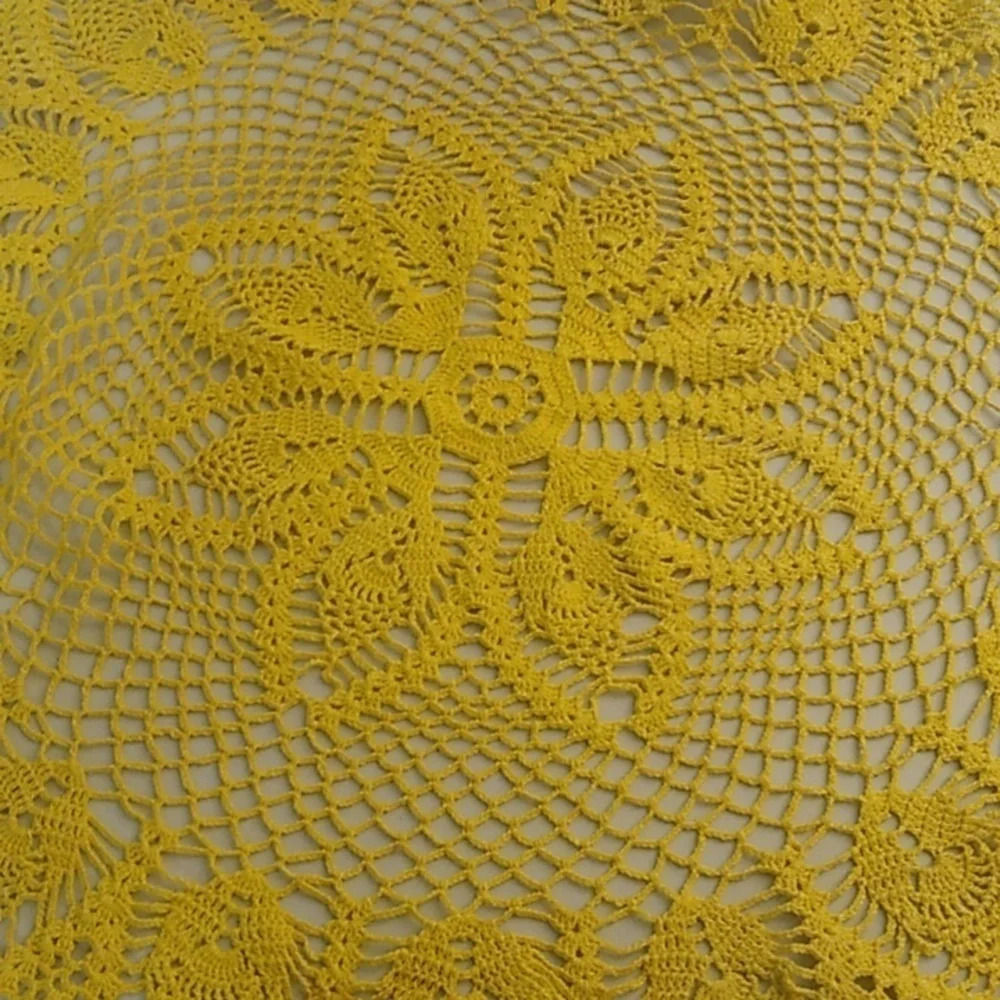 VINTAGE COTTON CROCHET BOHO 26" DIAMETER YELLOW HANDCRAFTED, CENTER TABLE SCAPE